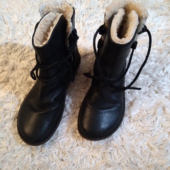 UGG Boots Black Leather Lined Lace Up - Picture 7 of 9